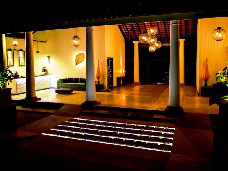 Rangiri Dambulla Resort Exterior foto